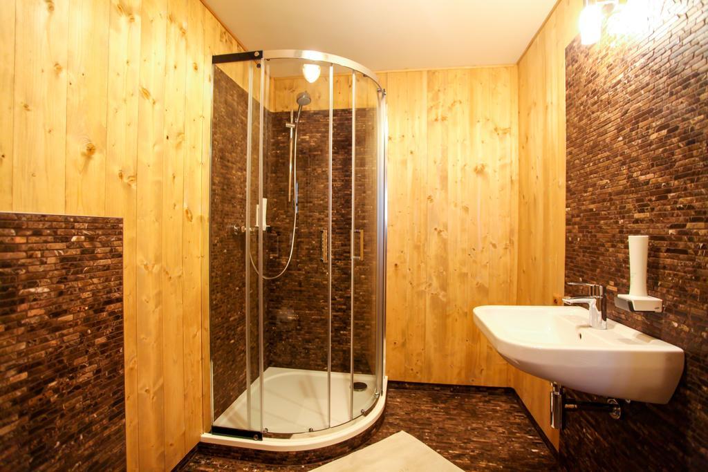 Residence Buffalo Špindlerŭv Mlýn Стая снимка