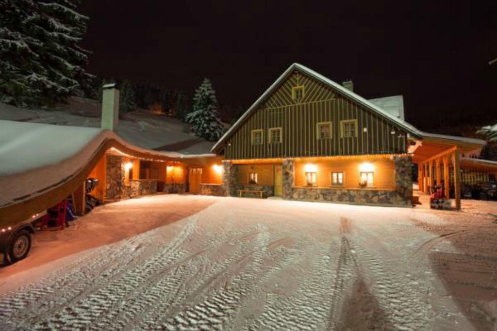 Residence Buffalo Špindlerŭv Mlýn Стая снимка